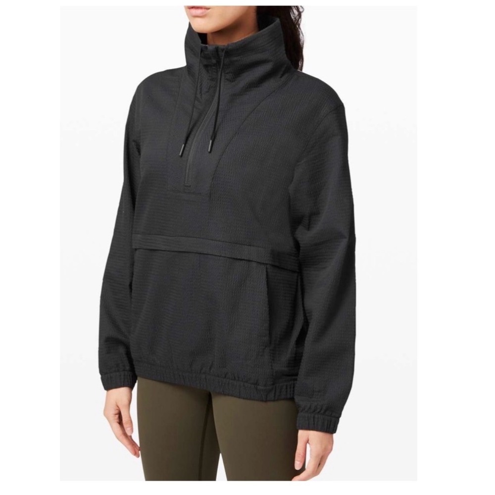 Lululemon Pack Light 1/2 Zip Pullover Black Hooded Windbreaker Jacket Women sz 6